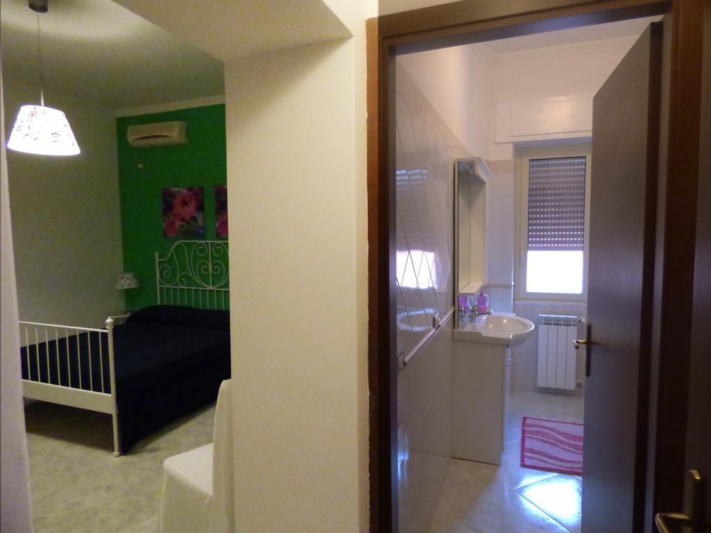 La Darsena Di Fiumicino Bed & Breakfast Cameră foto